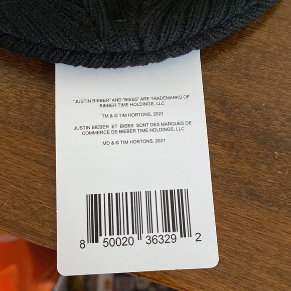 Justin Bieber beanie BNIB - Picture 5 of 5